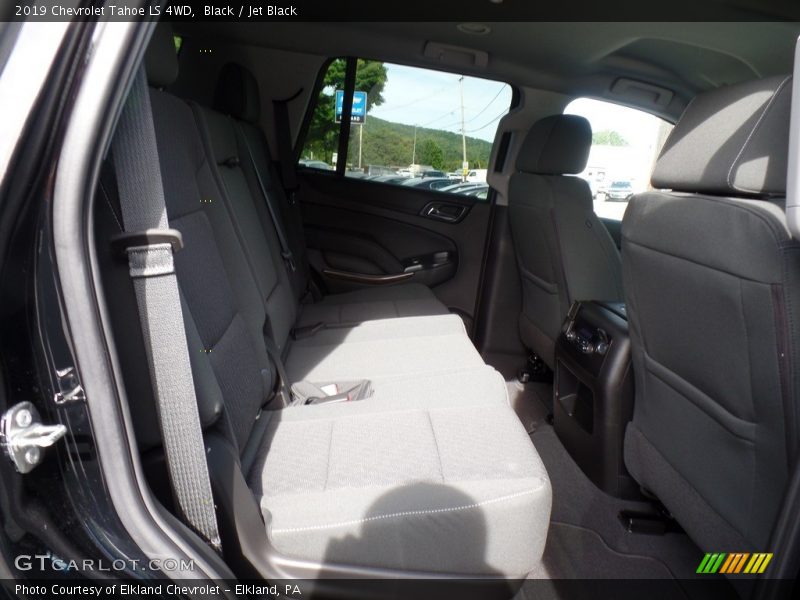 Black / Jet Black 2019 Chevrolet Tahoe LS 4WD