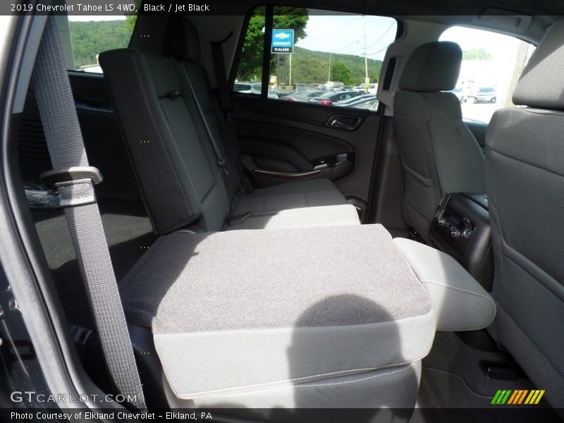 Black / Jet Black 2019 Chevrolet Tahoe LS 4WD