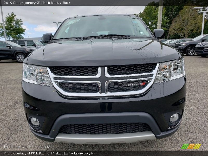 Pitch Black / Black 2019 Dodge Journey SE