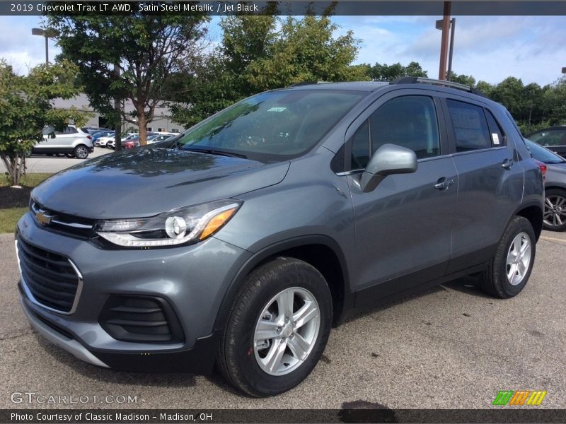 Satin Steel Metallic / Jet Black 2019 Chevrolet Trax LT AWD