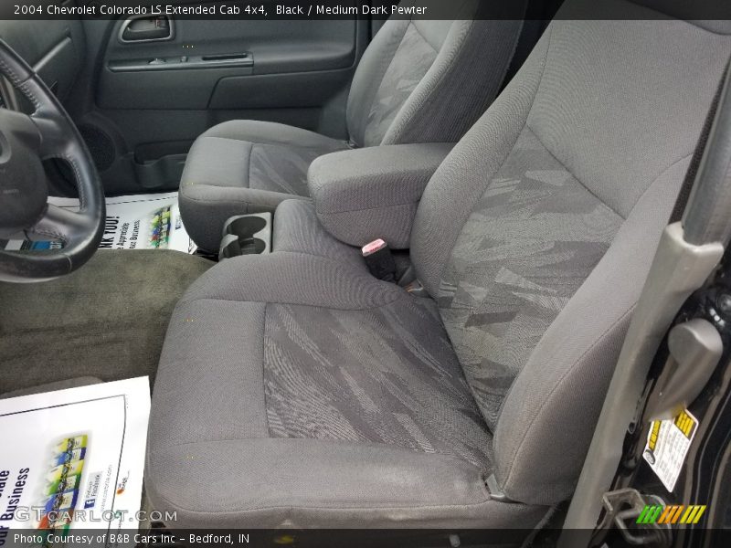 Black / Medium Dark Pewter 2004 Chevrolet Colorado LS Extended Cab 4x4