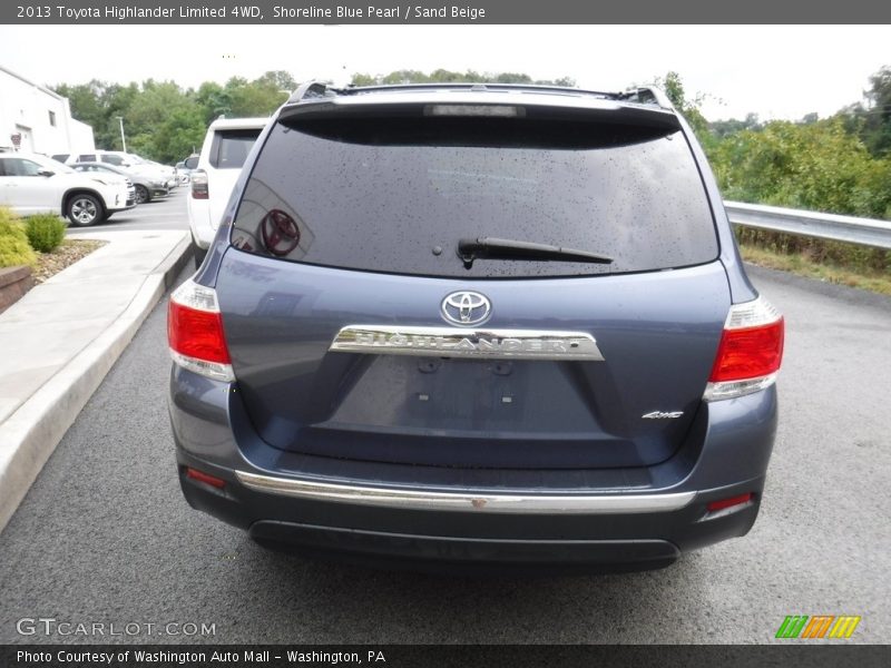 Shoreline Blue Pearl / Sand Beige 2013 Toyota Highlander Limited 4WD