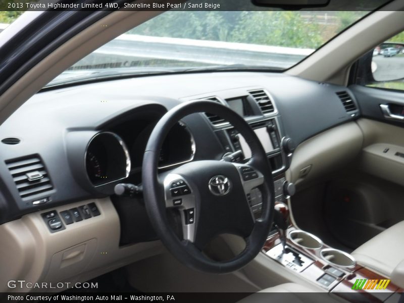 Shoreline Blue Pearl / Sand Beige 2013 Toyota Highlander Limited 4WD