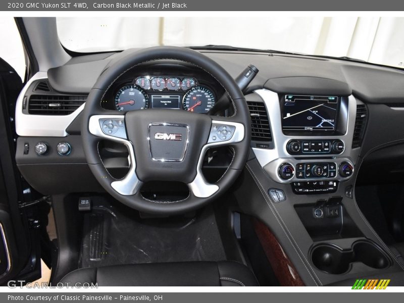 Dashboard of 2020 Yukon SLT 4WD