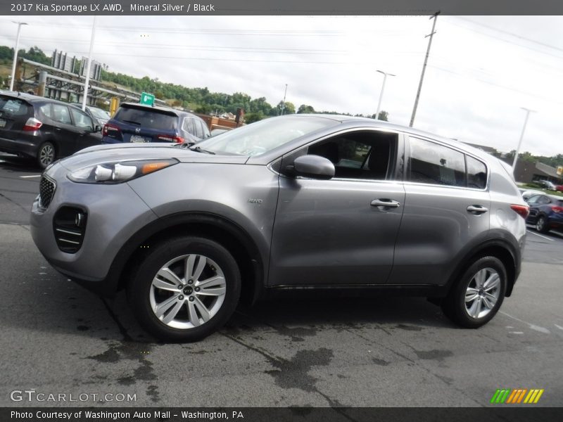 Mineral Silver / Black 2017 Kia Sportage LX AWD