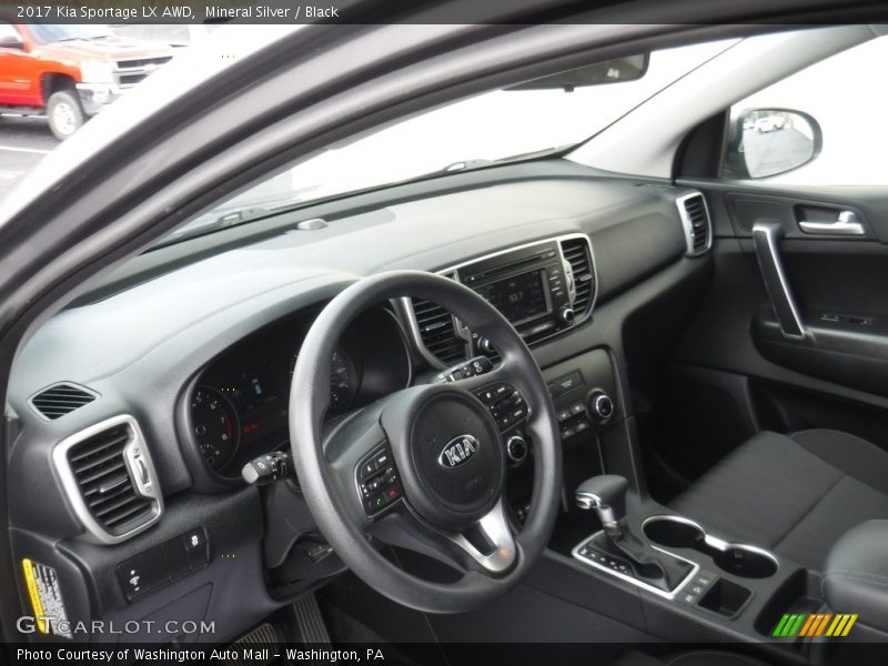 Mineral Silver / Black 2017 Kia Sportage LX AWD