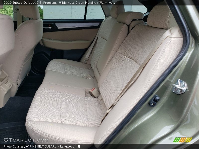 Wilderness Green Metallic / Warm Ivory 2019 Subaru Outback 2.5i Premium