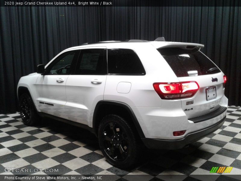 Bright White / Black 2020 Jeep Grand Cherokee Upland 4x4