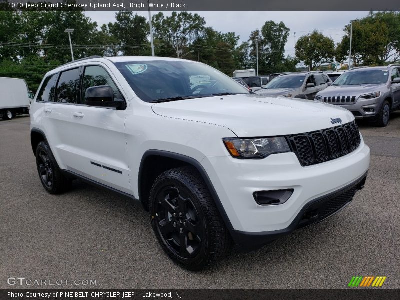Bright White / Black 2020 Jeep Grand Cherokee Upland 4x4