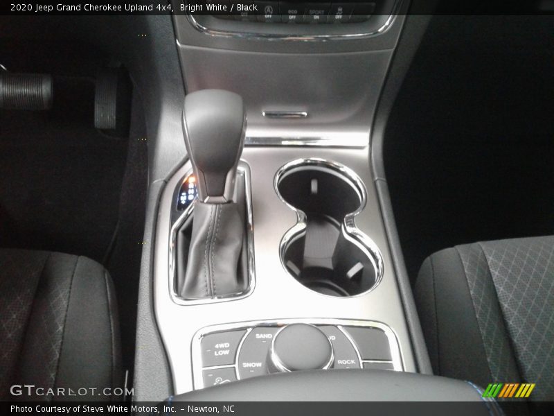 Bright White / Black 2020 Jeep Grand Cherokee Upland 4x4