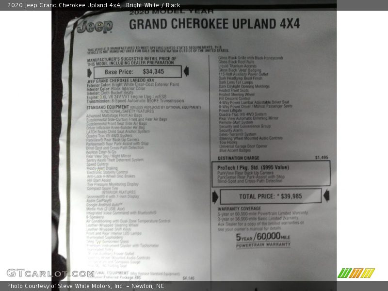 Bright White / Black 2020 Jeep Grand Cherokee Upland 4x4