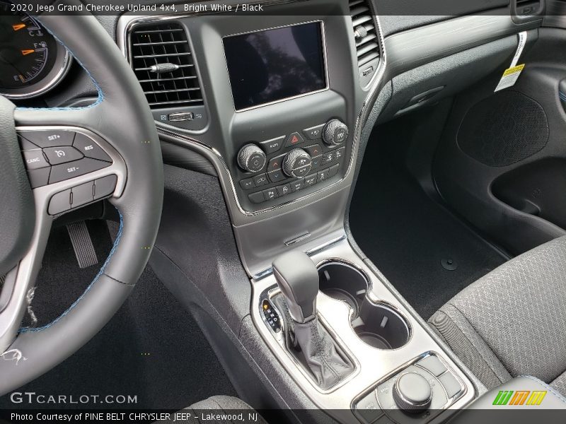 Bright White / Black 2020 Jeep Grand Cherokee Upland 4x4