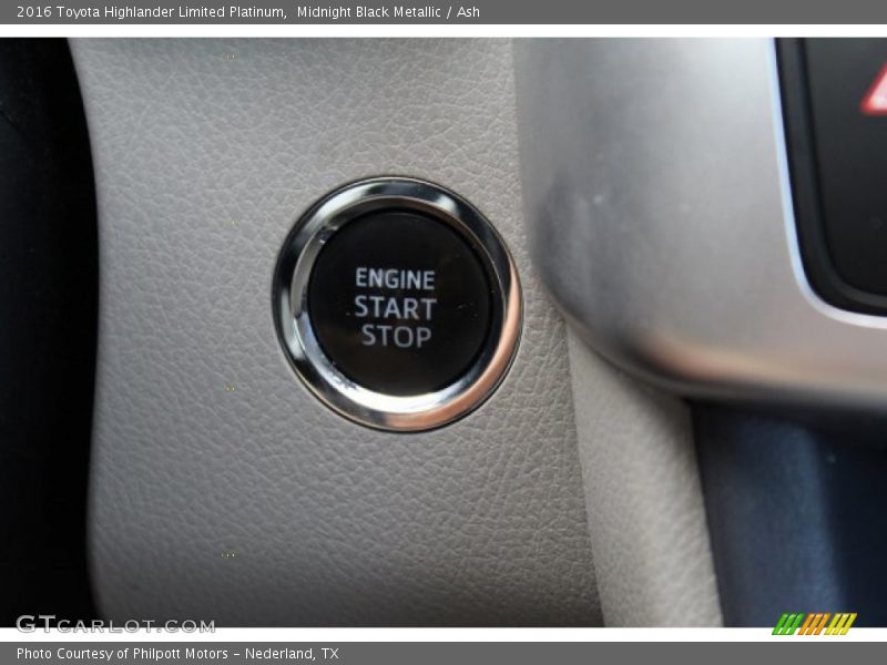 Midnight Black Metallic / Ash 2016 Toyota Highlander Limited Platinum