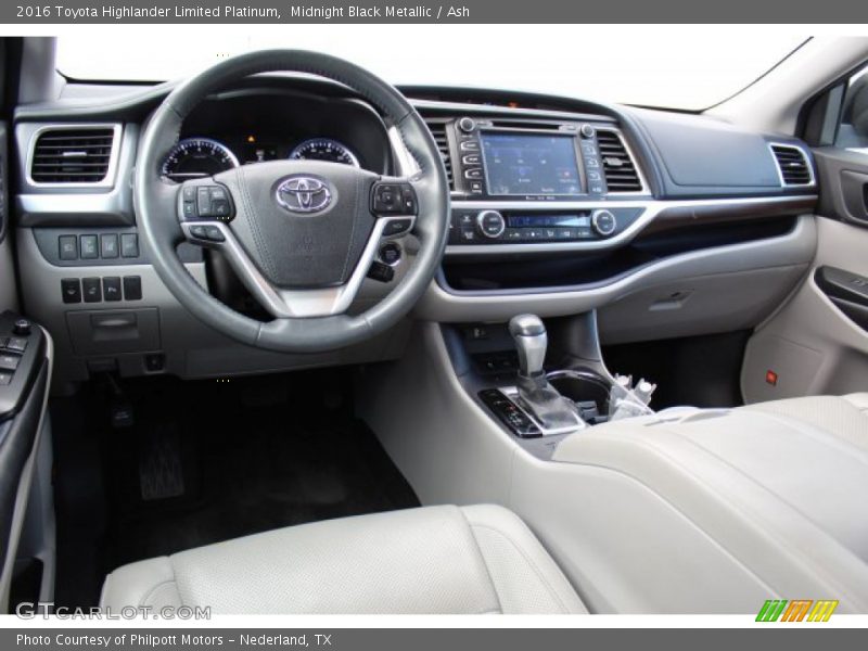 Midnight Black Metallic / Ash 2016 Toyota Highlander Limited Platinum