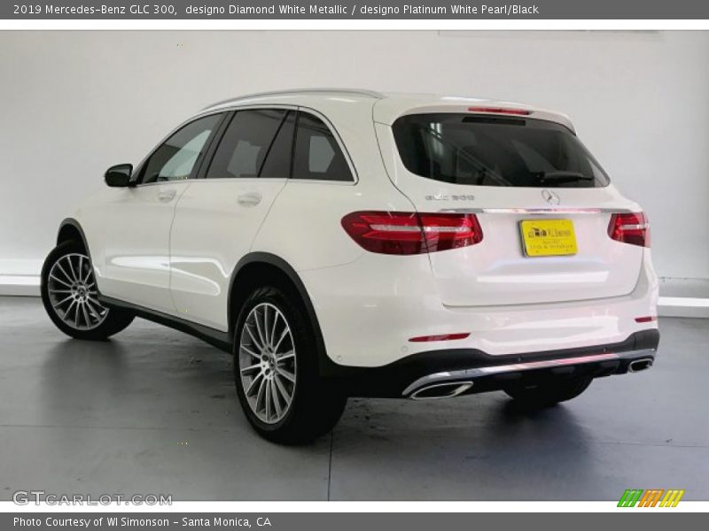 designo Diamond White Metallic / designo Platinum White Pearl/Black 2019 Mercedes-Benz GLC 300