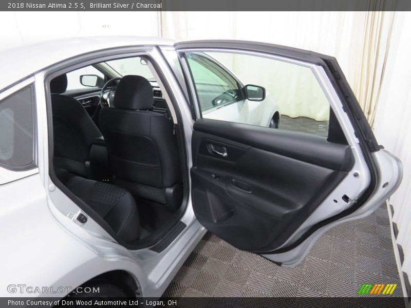 Brilliant Silver / Charcoal 2018 Nissan Altima 2.5 S