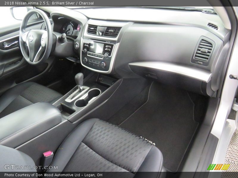 Brilliant Silver / Charcoal 2018 Nissan Altima 2.5 S