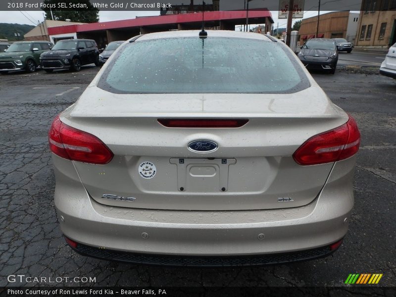 White Gold / Charcoal Black 2018 Ford Focus SEL Sedan