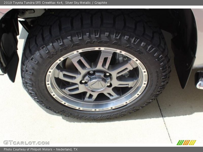 Silver Sky Metallic / Graphite 2019 Toyota Tundra SR5 CrewMax 4x4