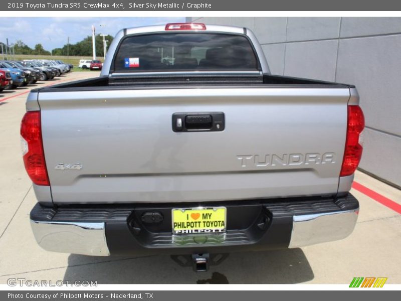 Silver Sky Metallic / Graphite 2019 Toyota Tundra SR5 CrewMax 4x4