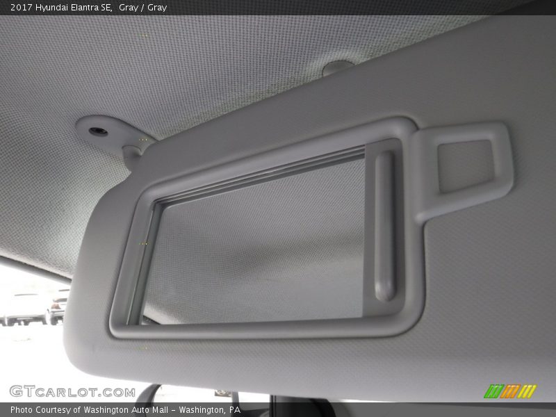 Gray / Gray 2017 Hyundai Elantra SE