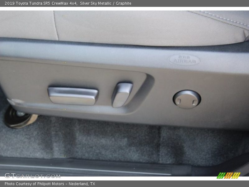 Silver Sky Metallic / Graphite 2019 Toyota Tundra SR5 CrewMax 4x4