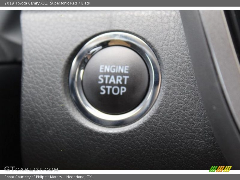 Supersonic Red / Black 2019 Toyota Camry XSE