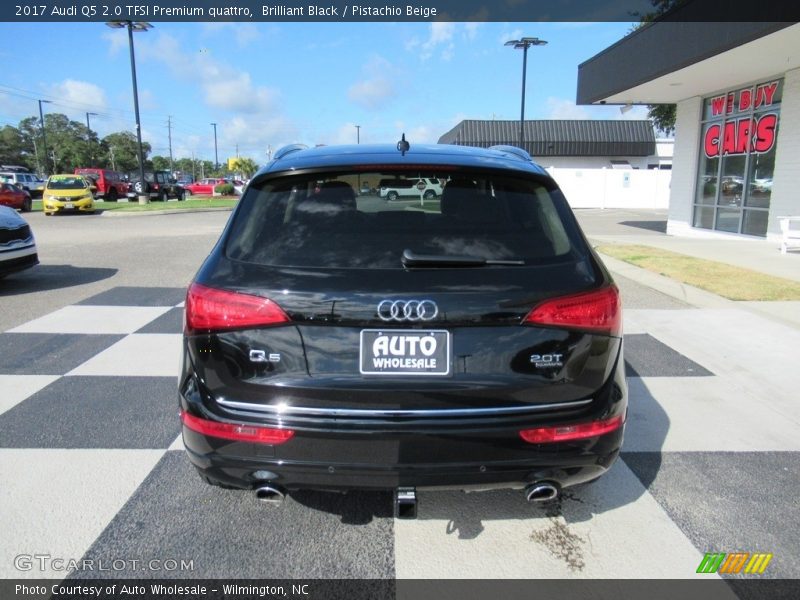 Brilliant Black / Pistachio Beige 2017 Audi Q5 2.0 TFSI Premium quattro