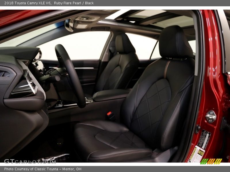 Ruby Flare Pearl / Black 2018 Toyota Camry XLE V6