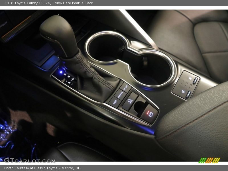 Ruby Flare Pearl / Black 2018 Toyota Camry XLE V6