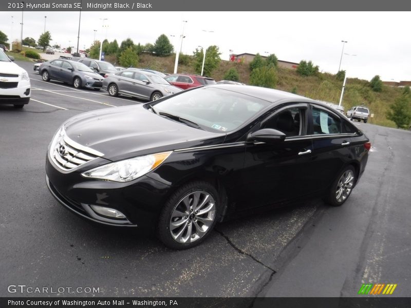Midnight Black / Black 2013 Hyundai Sonata SE