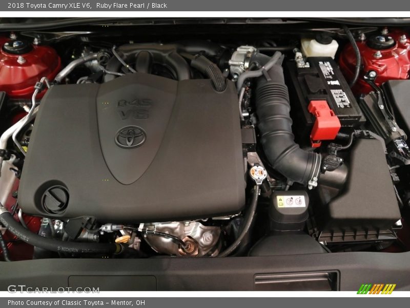 Ruby Flare Pearl / Black 2018 Toyota Camry XLE V6