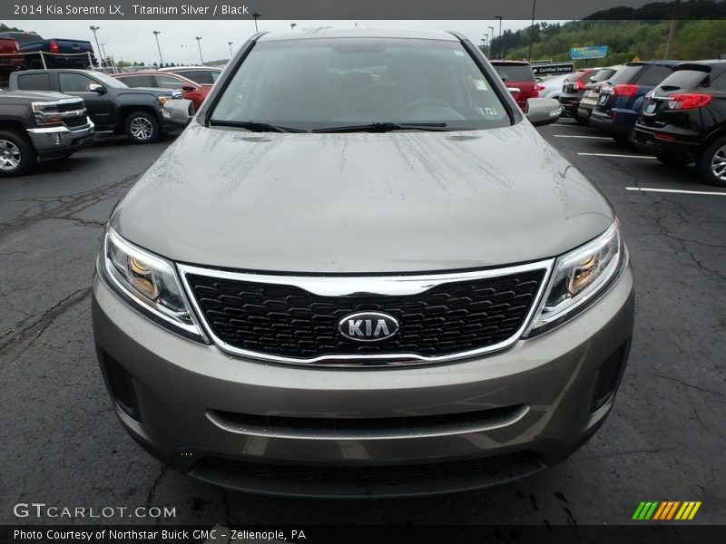 Titanium Silver / Black 2014 Kia Sorento LX
