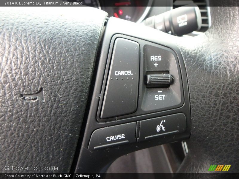 Titanium Silver / Black 2014 Kia Sorento LX