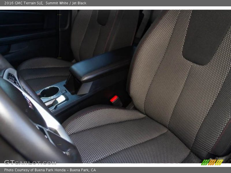 Summit White / Jet Black 2016 GMC Terrain SLE