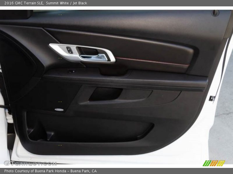 Summit White / Jet Black 2016 GMC Terrain SLE
