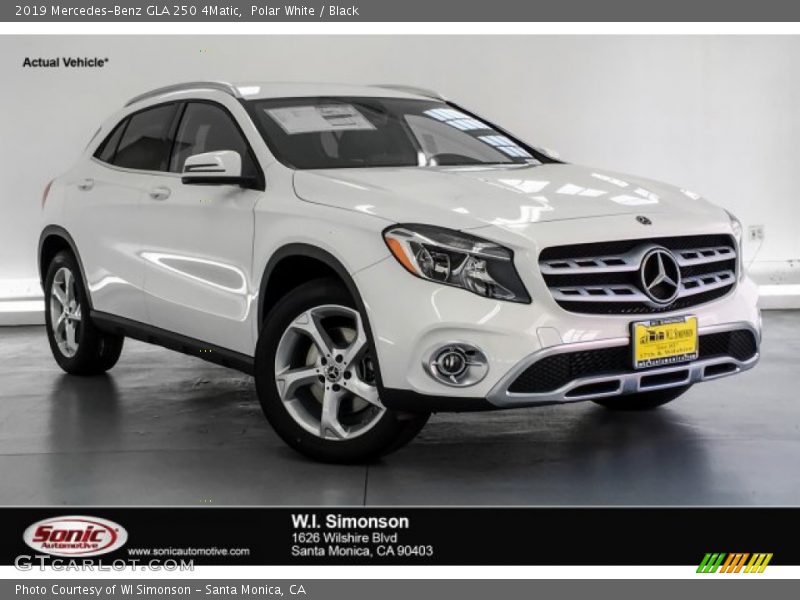 Polar White / Black 2019 Mercedes-Benz GLA 250 4Matic