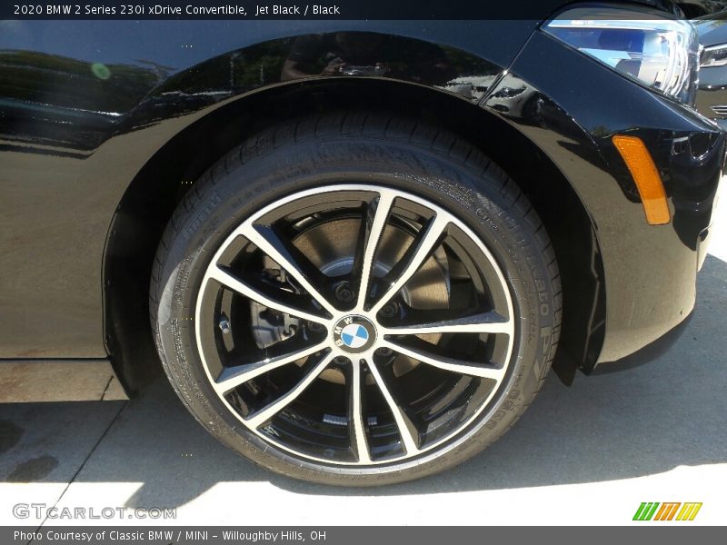  2020 2 Series 230i xDrive Convertible Wheel