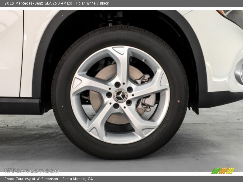 Polar White / Black 2019 Mercedes-Benz GLA 250 4Matic