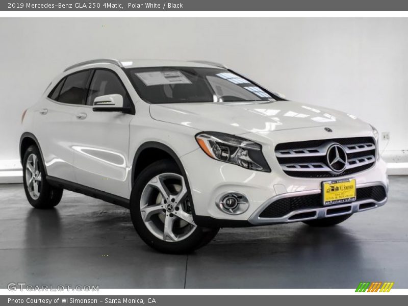 Polar White / Black 2019 Mercedes-Benz GLA 250 4Matic