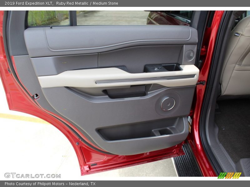 Ruby Red Metallic / Medium Stone 2019 Ford Expedition XLT