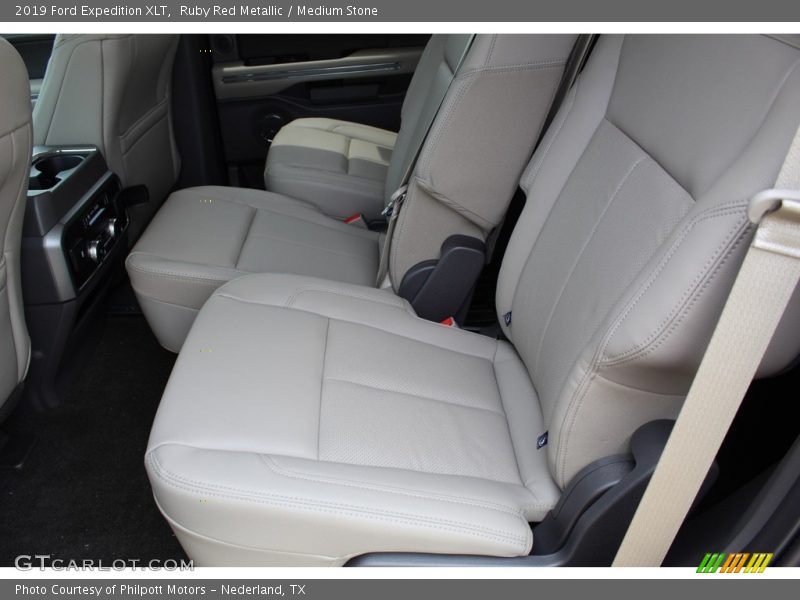 Ruby Red Metallic / Medium Stone 2019 Ford Expedition XLT