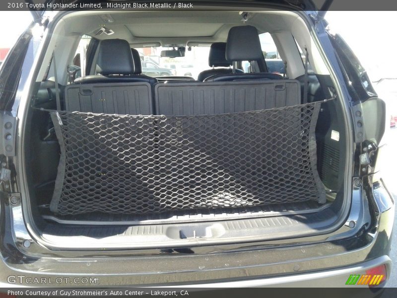 Midnight Black Metallic / Black 2016 Toyota Highlander Limited
