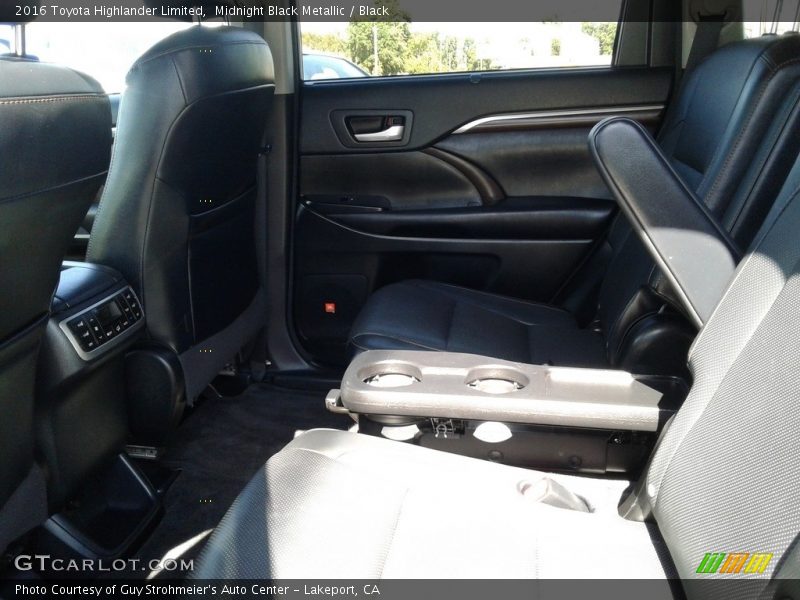 Midnight Black Metallic / Black 2016 Toyota Highlander Limited