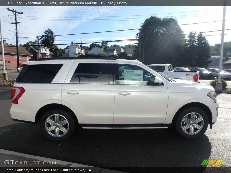 White Platinum Metallic Tri-Coat / Ebony 2019 Ford Expedition XLT 4x4