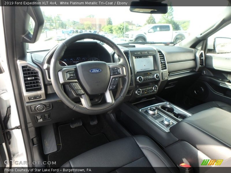  2019 Expedition XLT 4x4 Ebony Interior