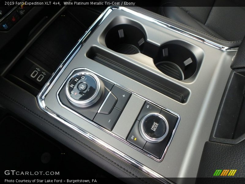  2019 Expedition XLT 4x4 10 Speed Automatic Shifter