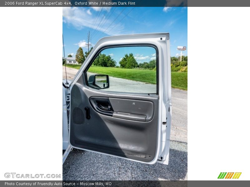 Oxford White / Medium Dark Flint 2006 Ford Ranger XL SuperCab 4x4