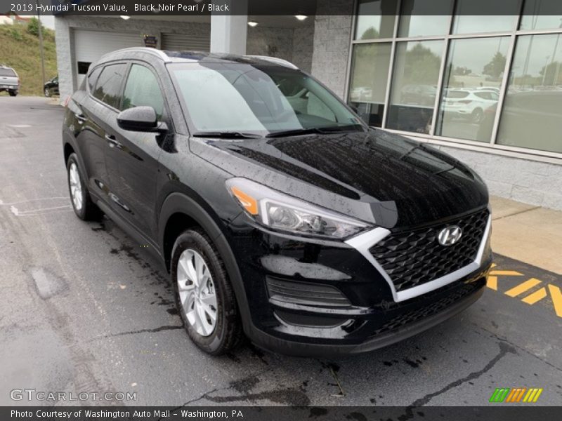 Black Noir Pearl / Black 2019 Hyundai Tucson Value