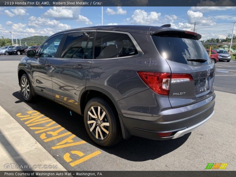 Modern Steel Metallic / Gray 2019 Honda Pilot EX AWD